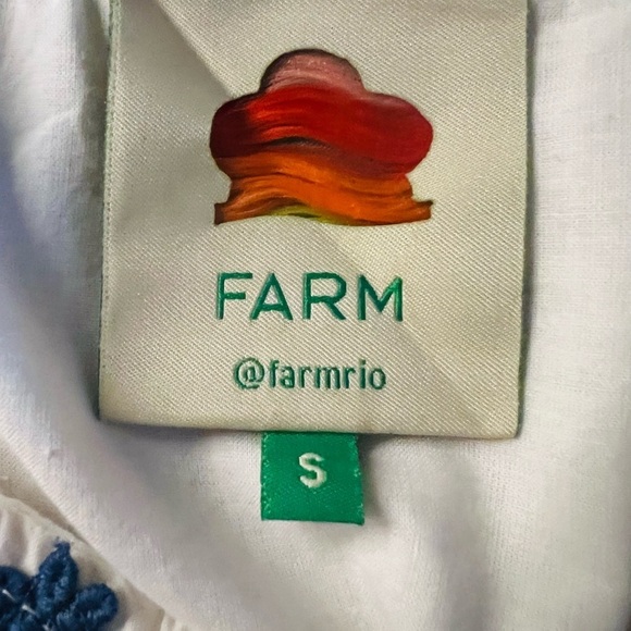 Farm Rio Women’s White and Blue Floral CropTop Size Small - Picture 12 of 12